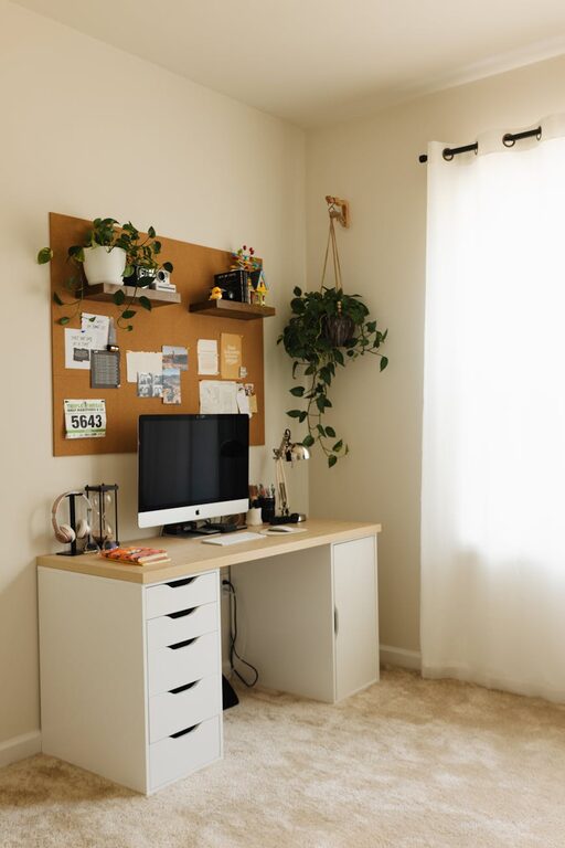 Tips for Creating a Cozy and Inviting Home Office Space